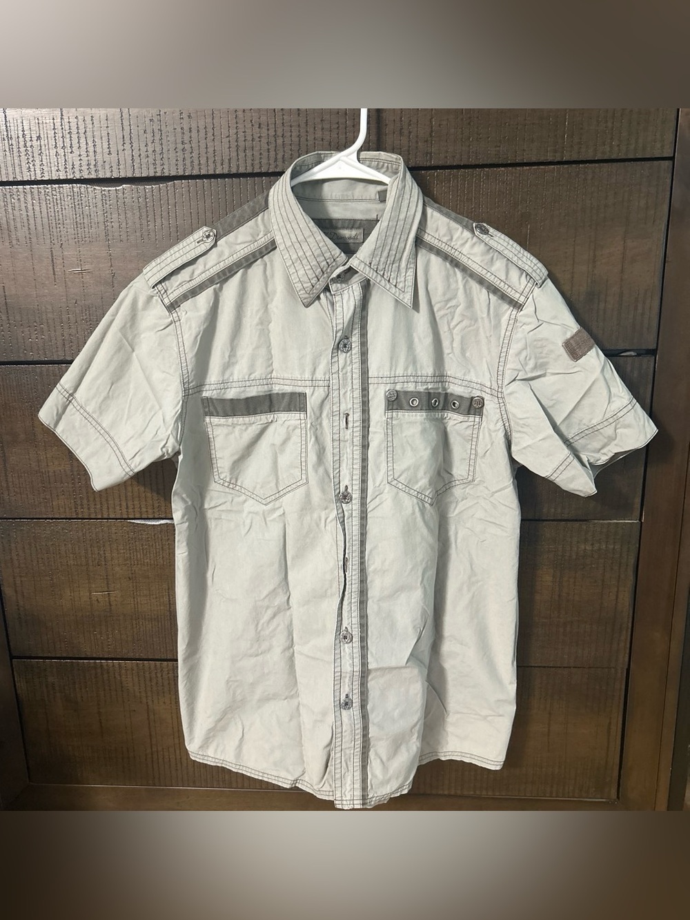 Men's Short-Sleeve Casual Button-Up Shirt -  Gray